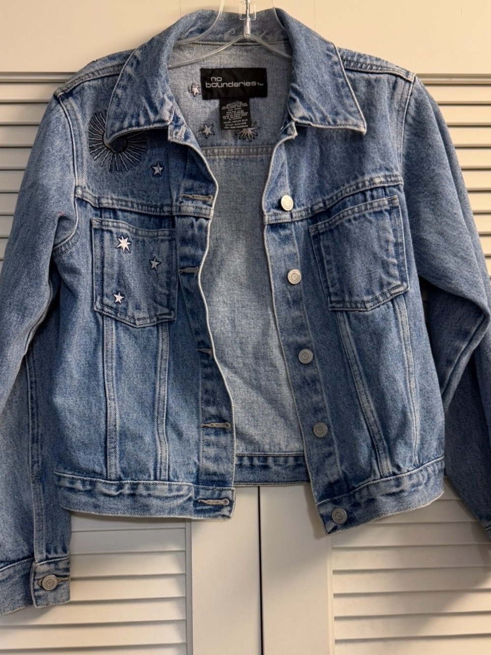 No Boundaries Light Blue Denim Jacket with Star & Sun Embroidery size Medium